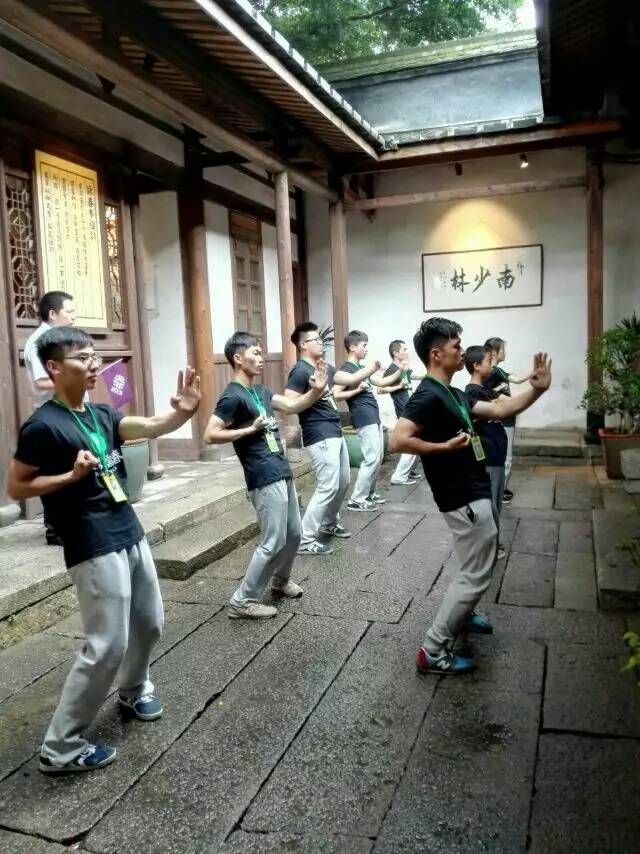 咏春拳第八代传人郑祖杰
